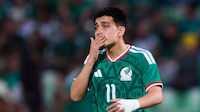 ‘Me preocupaba no llegar a tiempo al Mundial’; Gil Mora celebra su regreso al Tri tras superar lesión