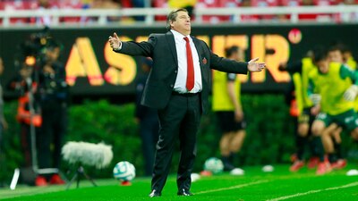 El "Piojo" aseguró que, con él, Santiago Giménez y Sebastián Córdova habrían ido a Qatar 2022.