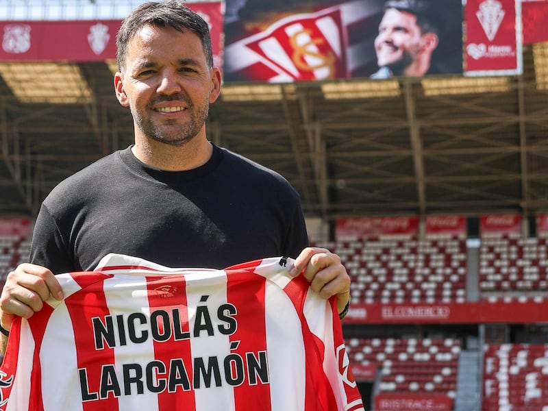 Nicolás Larcamón es anunciado como nuevo DT del Sporting de Gijón, tras ser despedido de Cruz Azul