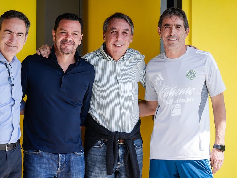 Emilio Azcárraga y Ferran Reverter dan ‘bendición’ al América de Almada para su pretemporada