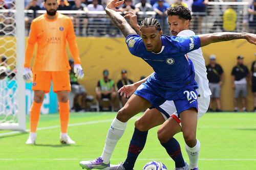 ‘No saben perder’: Joao Pedro dio su versión sobre el incidente con Luis Enrique