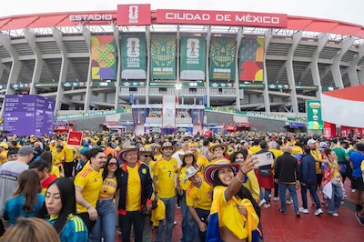 Los colombianos tomaron el Estadio CDMX en el juego contra Uzbekistán. (Foto: Cuartoscuro)