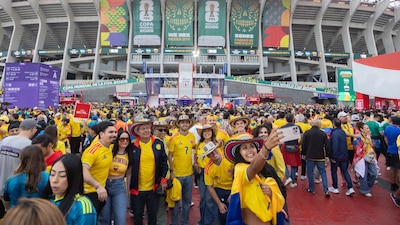 Los colombianos tomaron el Estadio CDMX en el juego contra Uzbekistán. (Foto: Cuartoscuro)