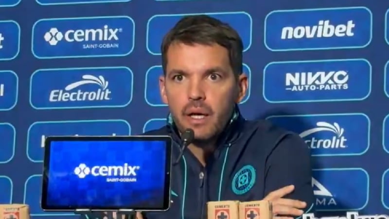 Larcamón reveló que Cruz Azul espera concretar entre ‘2 y 3 refuerzos más’, principalmente en ataque