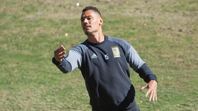 Su aventura duró 8 partidos: Timothée Kolodziejczak ya no jugará con Tigres