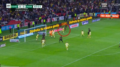 Néstor Araujo desvío y marcó autogol para darle la ventaja a Pumas.