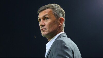 Paolo Maldini asegura que AC Milan fichará un central