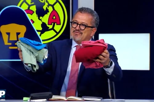 ‘Ya se pueden ir de vacaciones’: Carlos Hermosillo le regala trajes de baño a Paul Aguilar y “Pollo” Ortiz en LUP