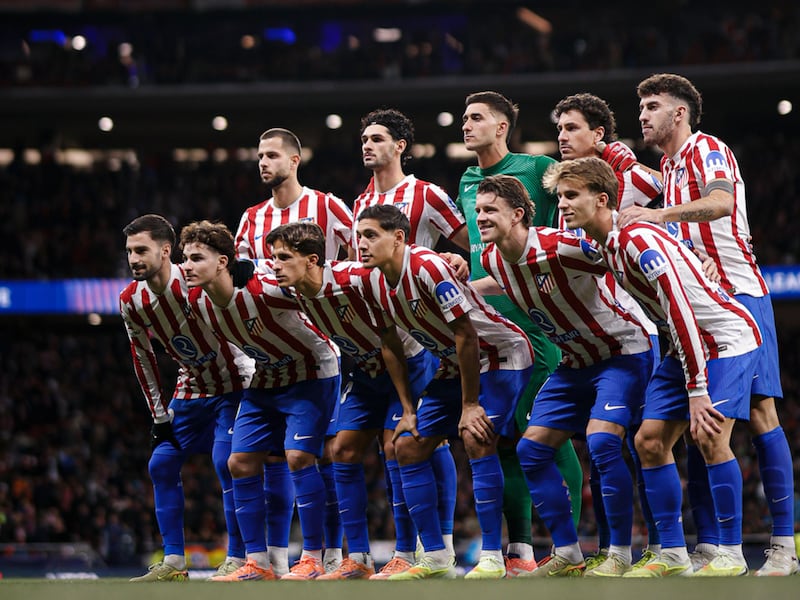 UEFA multa al Atlético de Madrid por incidentes de racismo en juego ante Arsenal