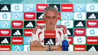 José Mourinho lanza indirecta al arbitraje tras penales a favor del Barcelona y Atlético de Madrid