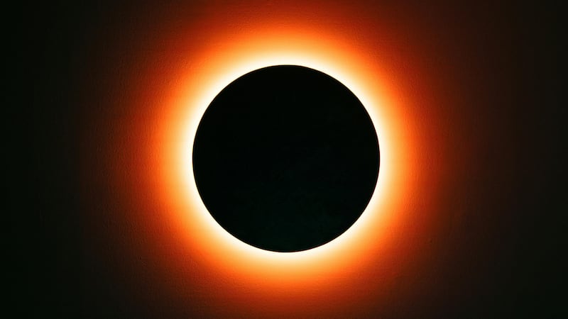 ¿Qué es un Eclipse Solar Total, cuándo es el de este 2026 y cómo verlo en México?