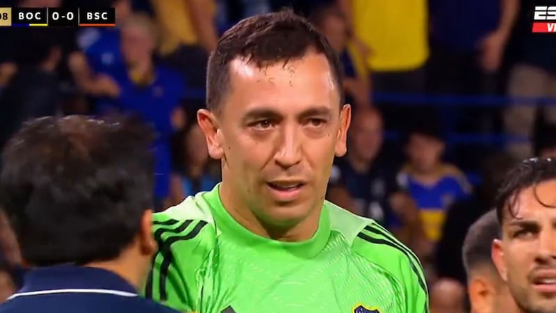 ‘Me rompí la rodilla’; Agustín Marchesín sufre dramática lesión en Copa Libertadores (VIDEO)