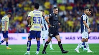‘Tuvo que llegar Óscar Mejía a salvar la fiesta’; en LUP condenan arbitraje del América-Monterrey