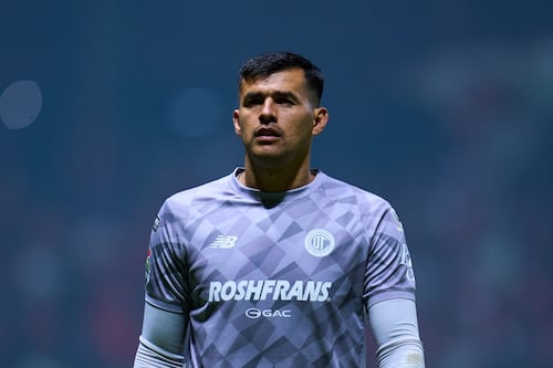 ¡Alarma en el Toluca! Luis García no pudo terminar el partido contra Atlante por una lesión