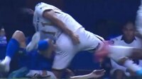 Accidentado Cruz Azul vs Pumas: José Juan Macías y Kevin Mier fueron lesionados (VIDEO)