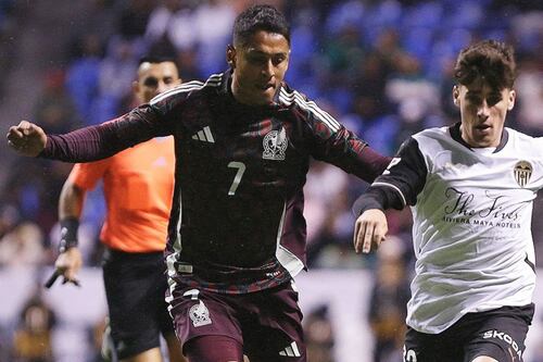 México vs Valencia: Entre abucheos, rechiflas y ole en contra, la afición tunde al Tri por empate en el Cuauhtémoc