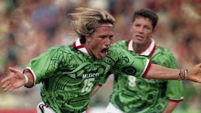 Luis Hernández sobre el Tri de Francia 98: 'Vuelvo a ver los partidos y volábamos todos'