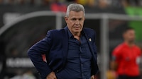 “¡Ponte a entrenar, no a mofarte!“; Carlos Hermosillo le tira a Javier Aguirre tras goleada ante Colombia