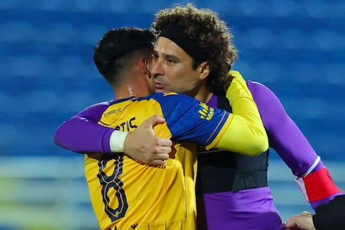 ¡Va por su primer título! Guillermo Ochoa avanzó a Semifinales de la Copa de Chipre con AEL Limassol