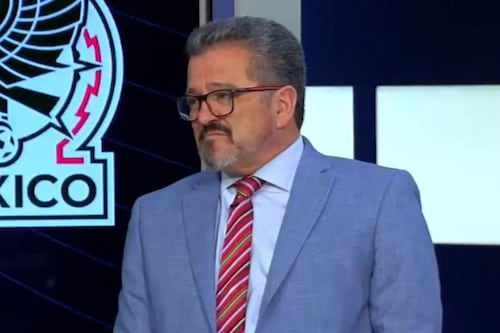 “Es una burla que digan que Memo Ochoa puede parar”; Carlos Hermosillo ve a Raúl Rangel como titular