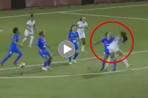 ¡Actos vergonzosos! Se armó pelea entre jugadoras de la liga de futbol de Panamá | VIDEO