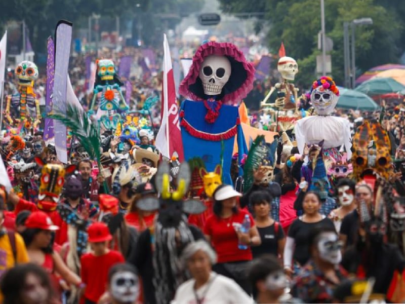 ¡5 meses antes! Desfile de Día de Muertos: Fecha, hora y por qué será en JUNIO y no en Noviembre