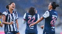 Rayadas le quitó el INVICTO al América en duelo de volteretas y golazos, 4-3 digno de una final