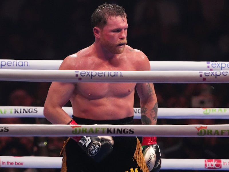 Canelo Álvarez abandona el Top 10 de los mejores boxeadores libra por libra por primera vez en 7 años