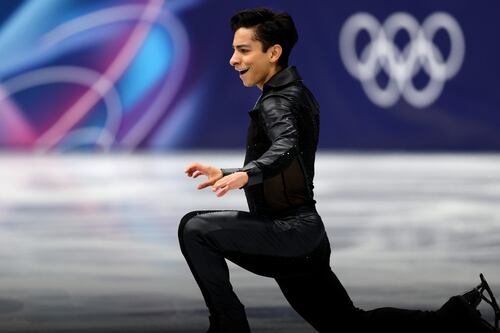 Donovan Carrillo MEJORÓ su marca personal en emotiva Final de patinaje artístico Milano-Cortina 2026