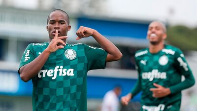 Endrick sólo tiene 15 años y ya se lo está peleando media Europa.