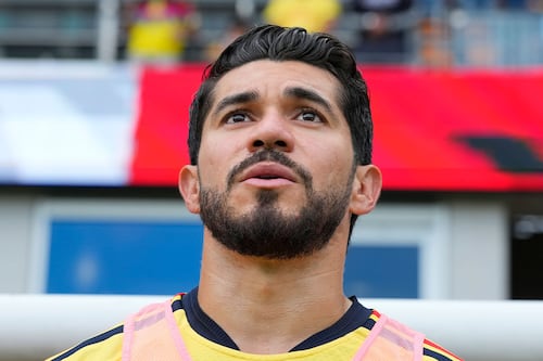 Henry Martín acepta que la derrota es dura y ya piensan en Cruz Azul y Chivas: ‘Vienen dos clásicos’