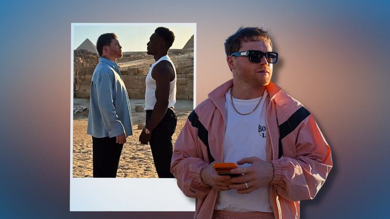 ¡En las pirámides de Egipto! Canelo Álvarez y Christian Mbilli tuvieron primer cara a cara