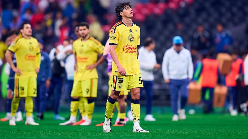 América confirma una dura baja a un día del Clásico Nacional ante Chivas: Kevin Álvarez
