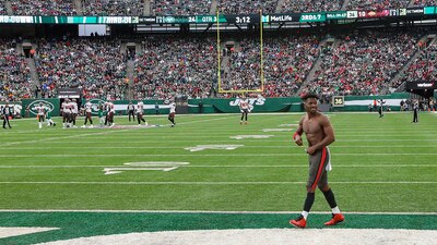 Antonio Brown se comparó con Jesucristo.