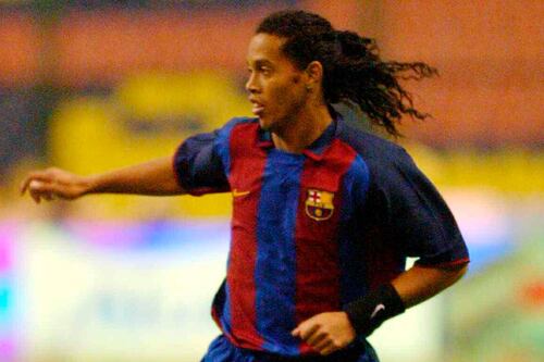 “Si los partidos eran a las 12 de la noche, iba a ser el mejor del mundo”: Ronaldinho con Ibai