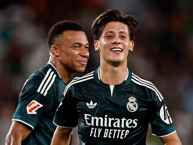 Real Madrid sufre para vencer en LaLiga al Elche de Martín Anselmi, ex estratega de Cruz Azul