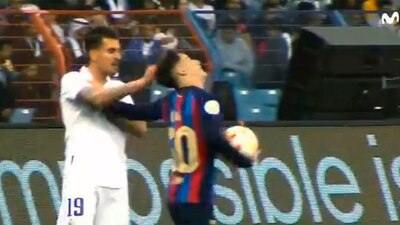 El mediocampista del Real Madrid agredió por la espalda a Gavi.