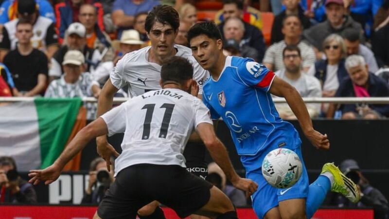 Obed Vargas dio ASISTENCIA, partidazo y jugó los 90 minutos: Atlético de Madrid venció a Valencia