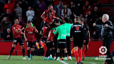 Mallorca selló su salvación del descenso tras derrotar al Cádiz.