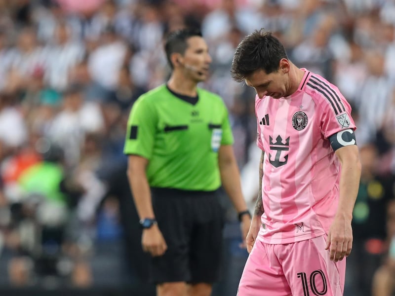 Alianza Lima GOLEÓ 3-0 al Inter Miami de Messi y Suárez; Reguilón salió LESIONADO tras 13 minutos