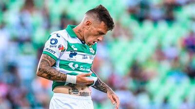 Brian Lozano podría dejar a Santos para volver a Uruguay