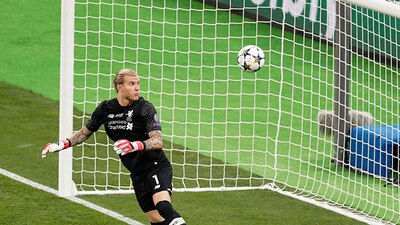 En Wikipedia dicen que Karius es 'un arquero sin manos'
