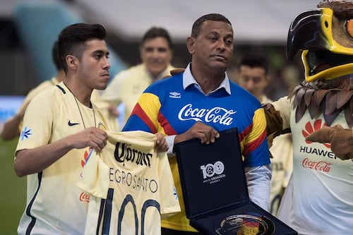 Antonio Carlos Santos señala a jugadores del América: ‘Le estaban tendiendo la cama a Jardine’