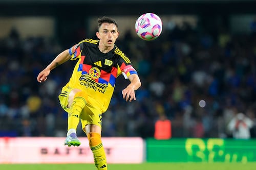 Álvaro Fidalgo no jugó ante Necaxa y será vendido a Europa; Real Betis apretó por su fichaje