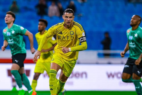 ¡Cristiano llega a 965 goles! Ronaldo comanda goleada de Al Nassr y se acerca a Julián Quiñones