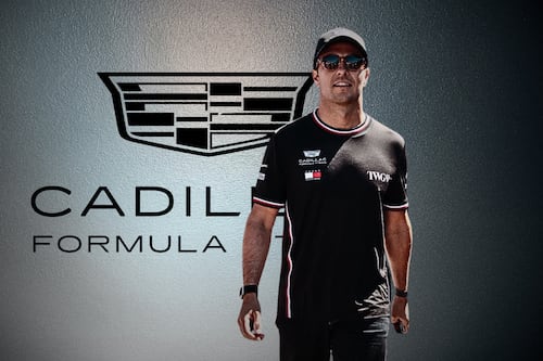 Checo Pérez pide paciencia para despuntar con Cadillac: ‘parece que hay tres categorías’