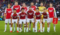 Mateo Chávez tuvo minutos EN PRIMER TRIUNFO del AZ en Europa League 2026-27: ¿Cuándo juega otra vez?