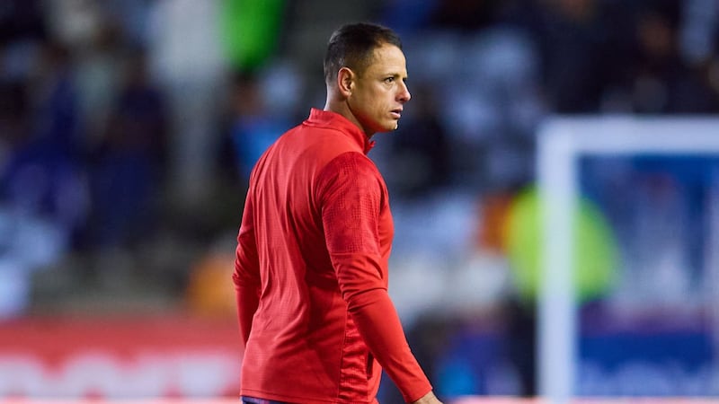 Chicharito matiza sus declaraciones sobre Chivas: ‘Los directivos pueden mejorar, pero amo al club’