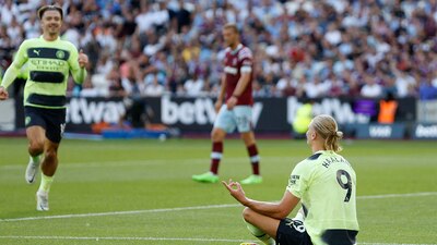 Haaland anotó de penal al minuto 36 ante West Ham