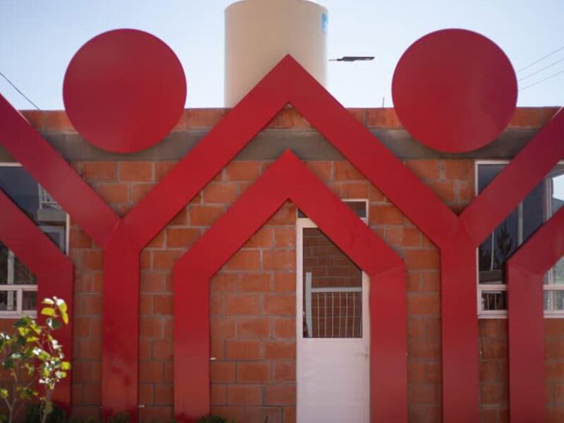 ¿Vives en una casa con crédito Infonavit que aún no se paga y se murió el titular? Esto pasa con la vivienda